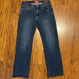Men’s Lucky Brand 361 Vintage Straight jeans. Size 30x32.